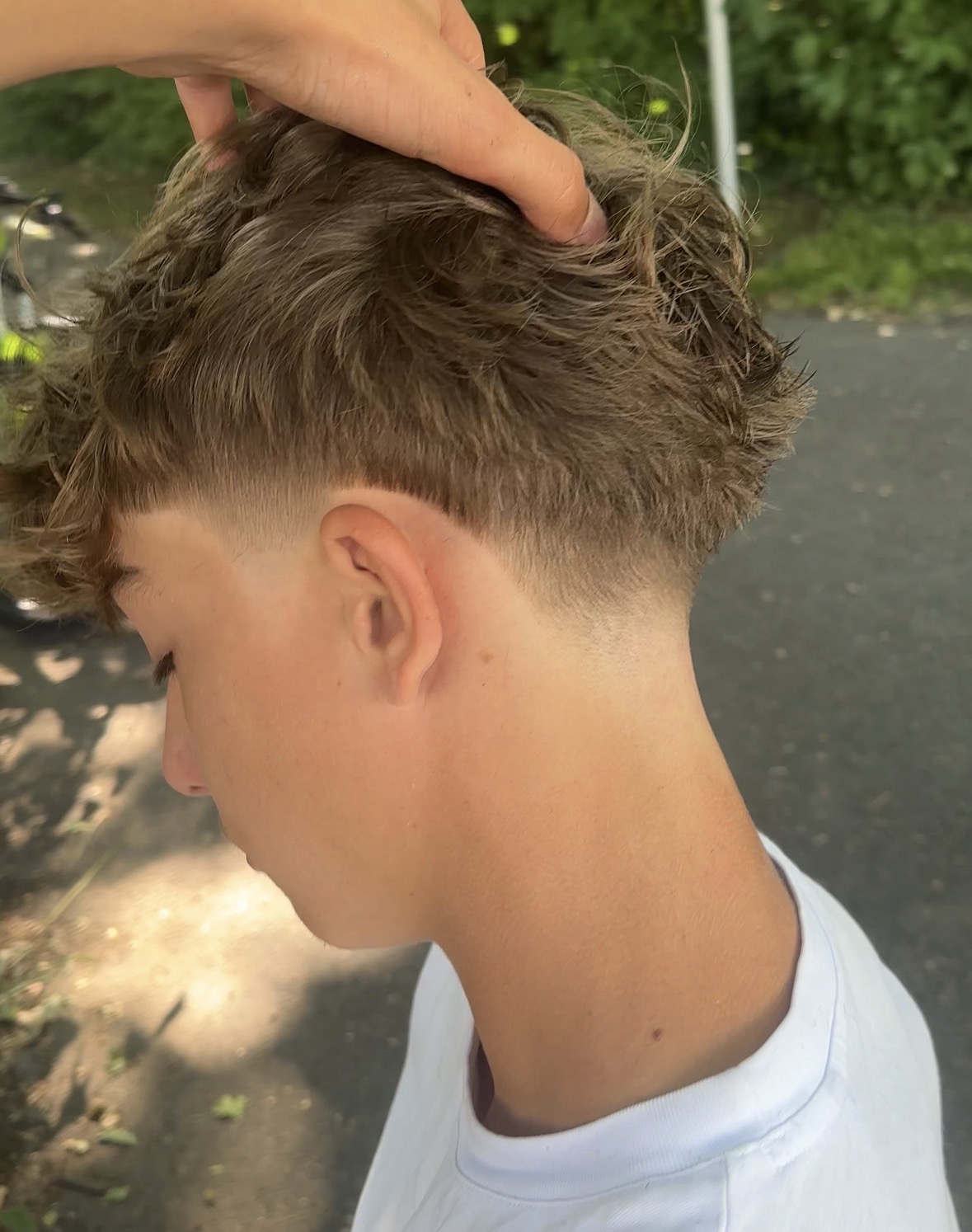 Wavy Top mit Low Taper