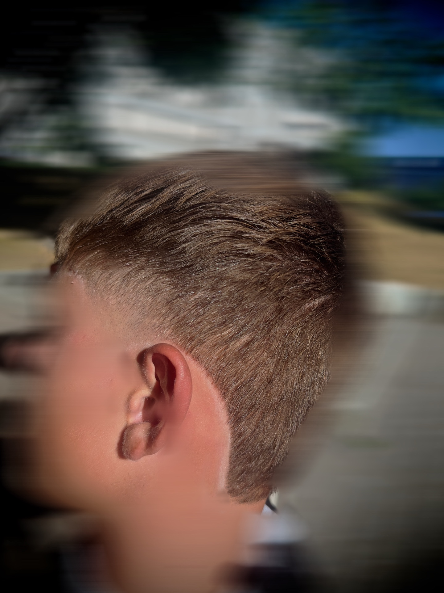 Clean Side Part mit Skin Fade